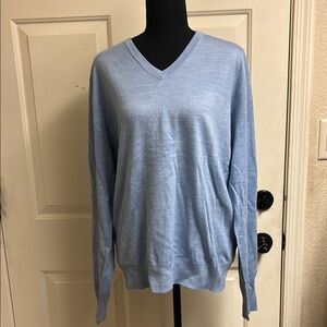 Murano Modern Performance Men's Large Light Blue LG Sweater V-Neck Men's Sweater